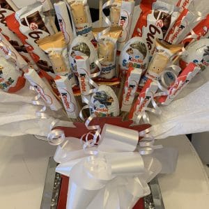 kinder chocolate bouquet
